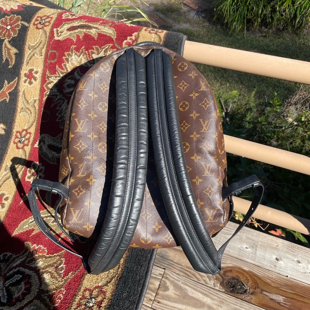 Authentic Louis Vuitton Monogram Palm Springs MM BackPack - Picture 6 of 17